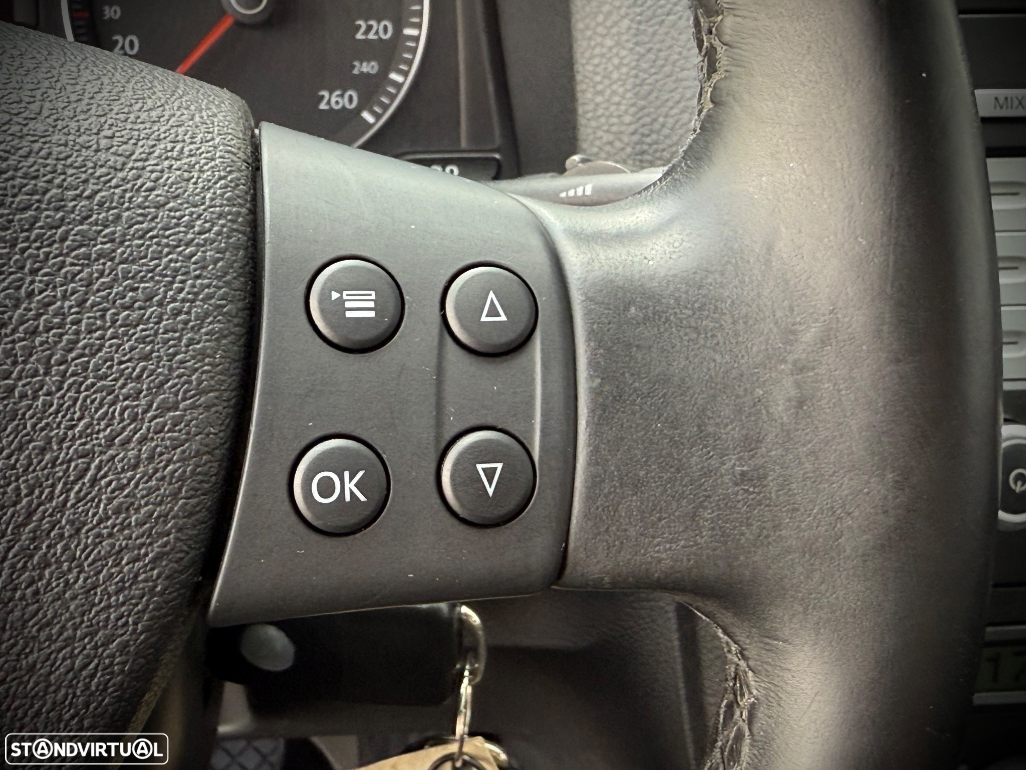 VW Jetta 1.9 TDi BlueM. Confortline - 17