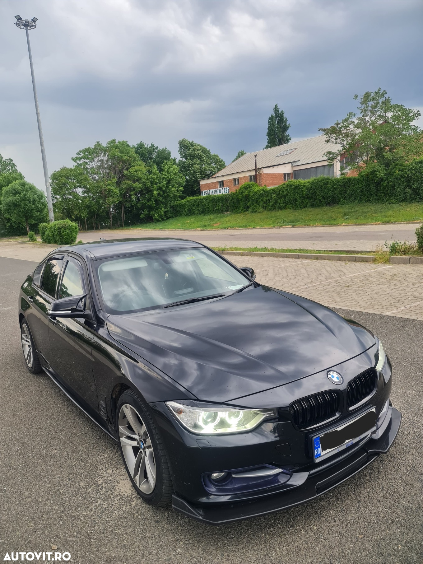 BMW Seria 3 320d - 5