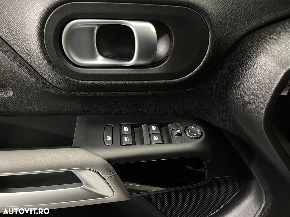 Citroën C5 Aircross 1.6 PureTech S&S EAT8 Shine - 25