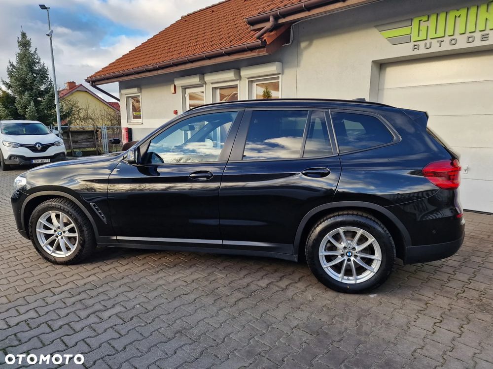 BMW X3 sDrive18d Luxury Line sport - 9
