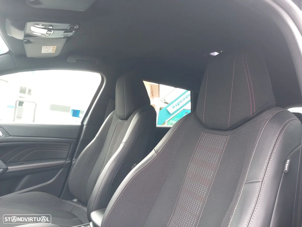 Peugeot 308 SW 1.5 BlueHDi GT Line EAT8 - 11