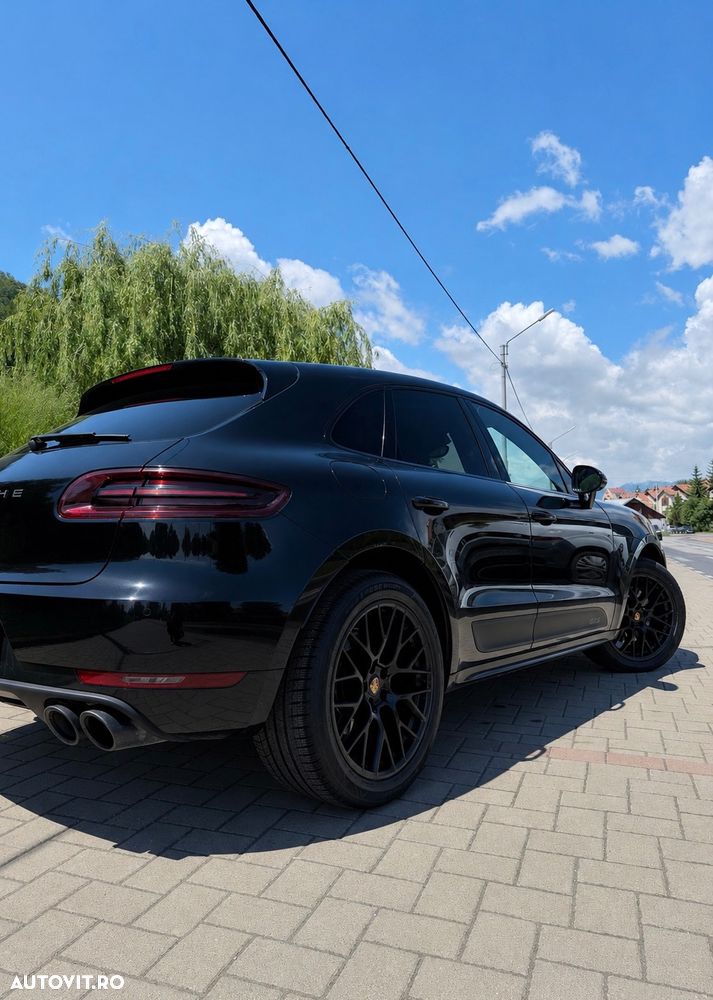 Porsche Macan S - 3