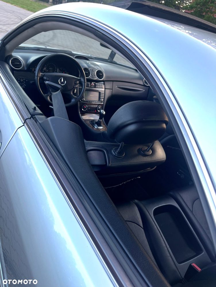 Mercedes-Benz CLK - 9