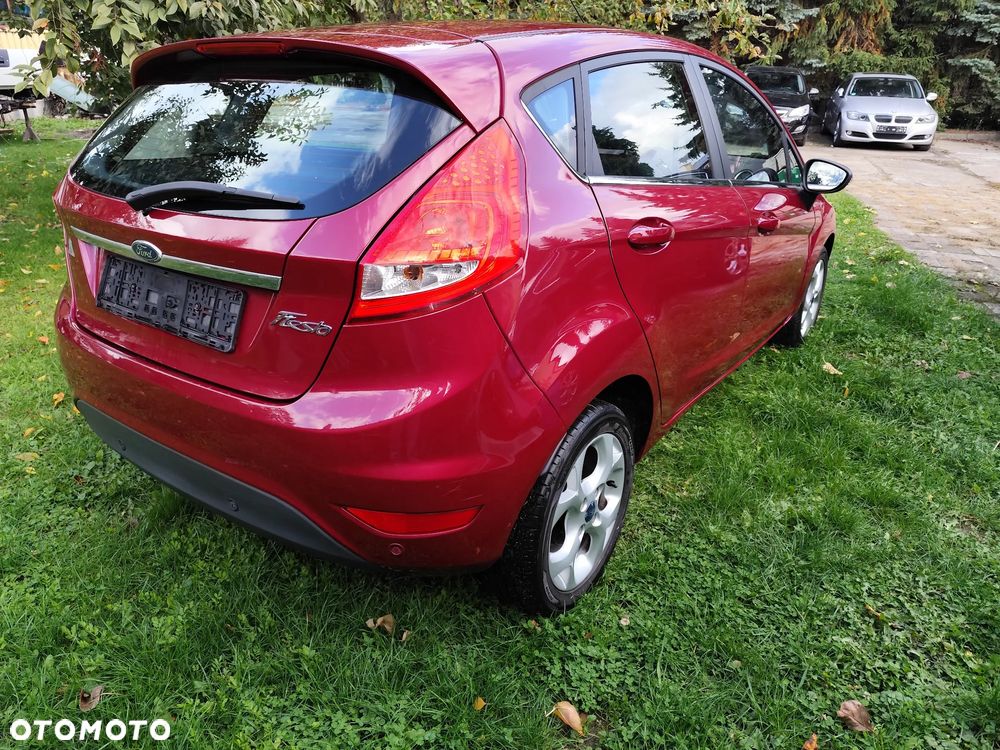 Ford Fiesta - 6