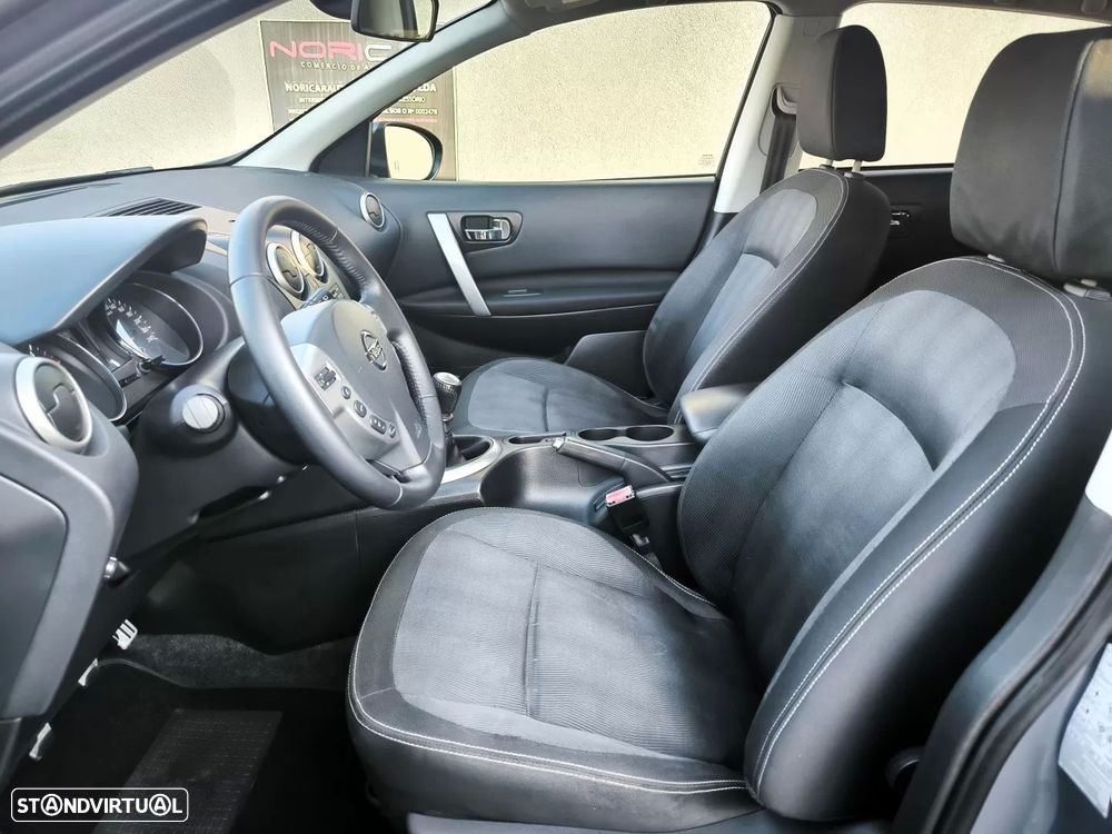 Nissan Qashqai 1.5 dCi Tekna Premium 18 - 21