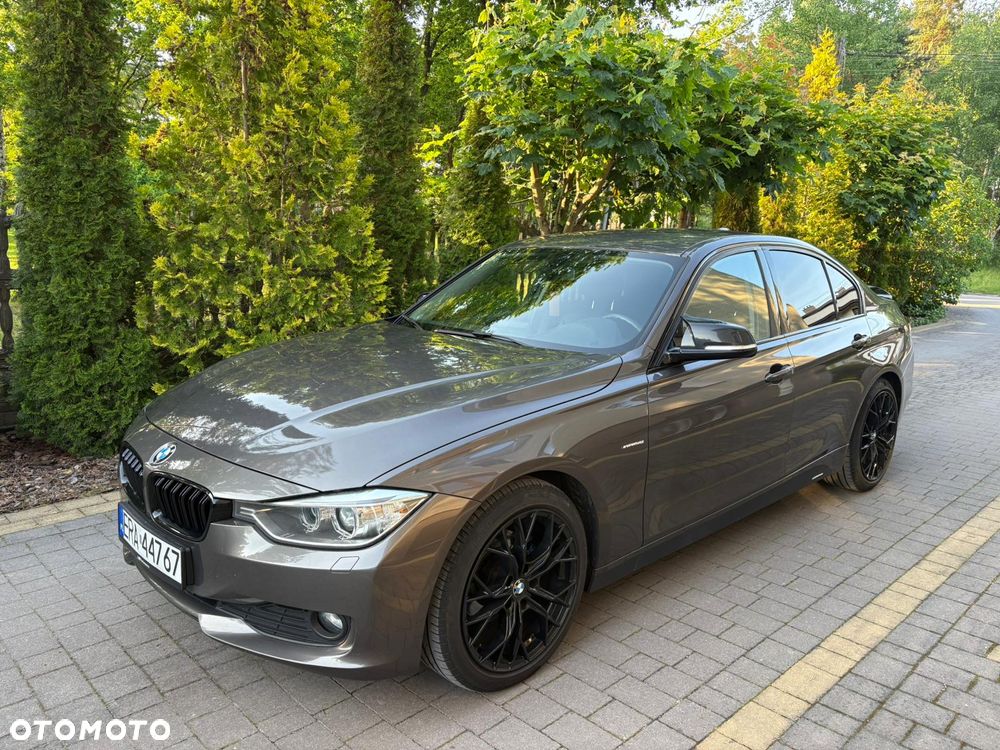 BMW Seria 3 320d Efficient Dynamics EU6 - 1