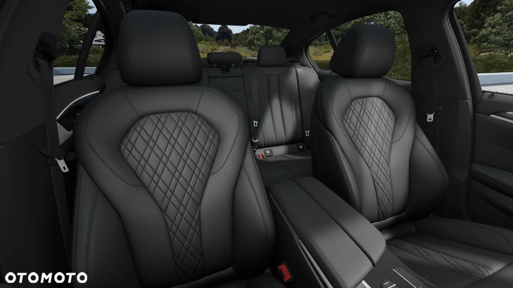 BMW Seria 5 - 10