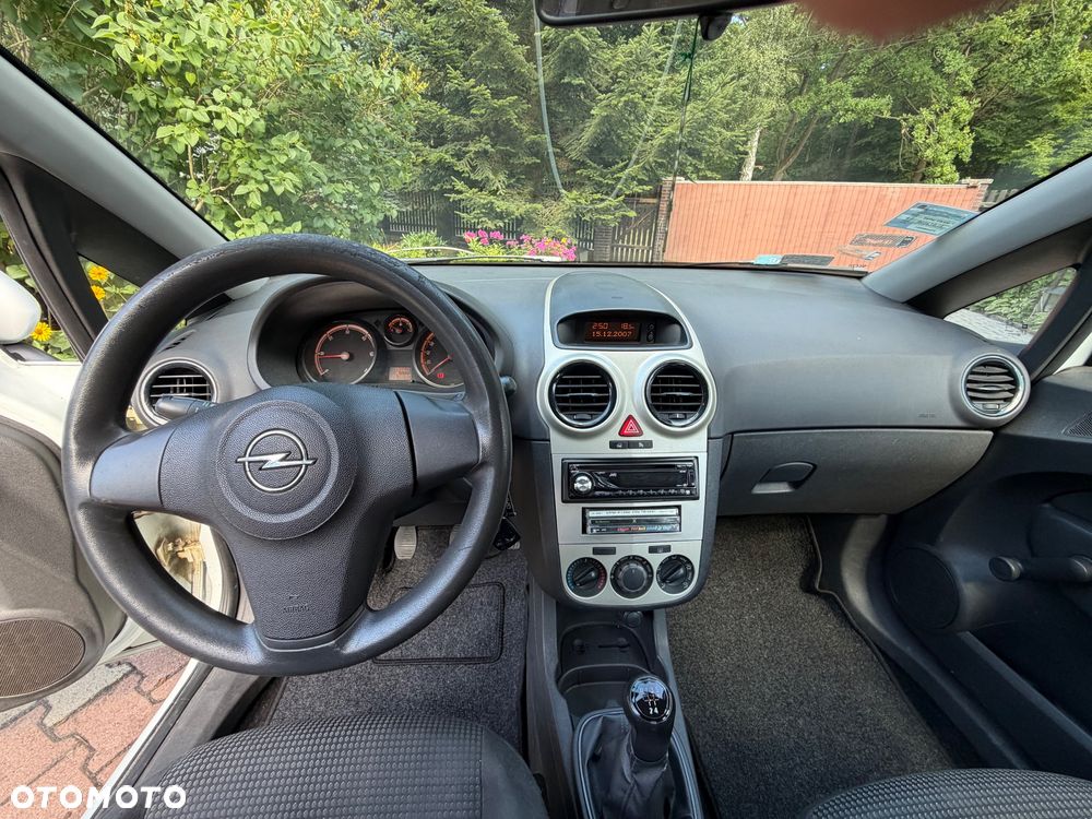Opel Corsa 1.3 CDTI Essentia - 7