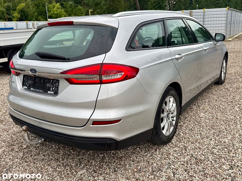 Ford Mondeo - 10
