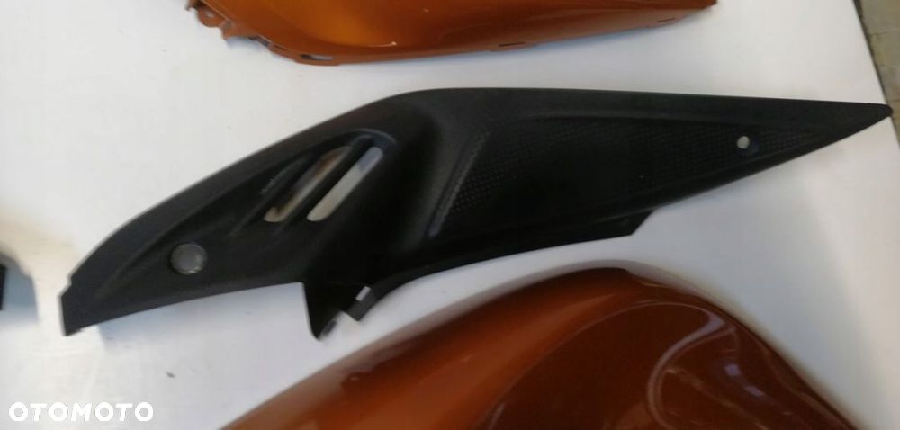 SUZUKI DL1000 DL650 V-STROM OWIEWKA BOK OSŁONA BAK - 10