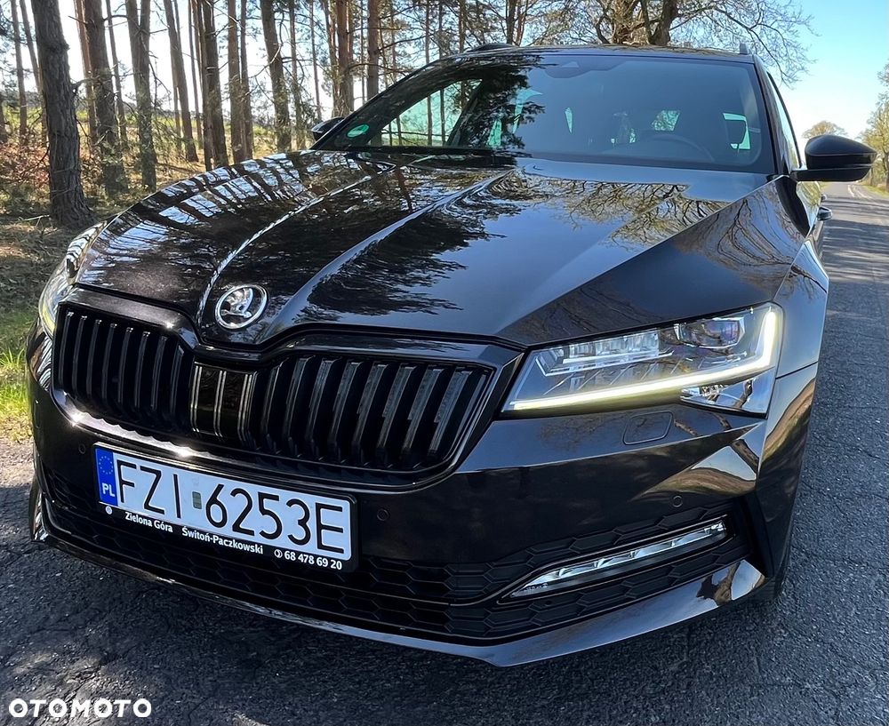 Skoda Superb 2.0 TDI SCR Sportline DSG - 27