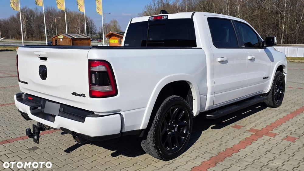 RAM 1500 Crew Cab Laramie - 11