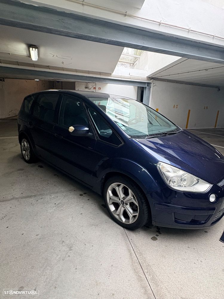 Ford S-Max - 1