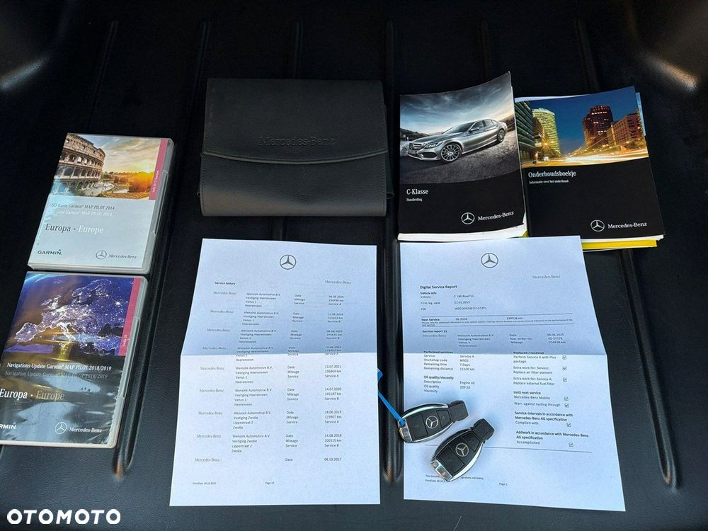 Mercedes-Benz Klasa C - 32