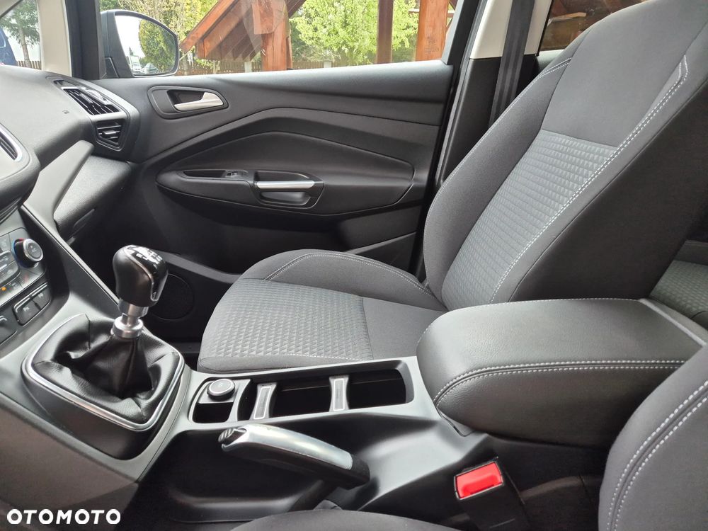 Ford C-MAX 1.0 EcoBoost Titanium ASS - 19