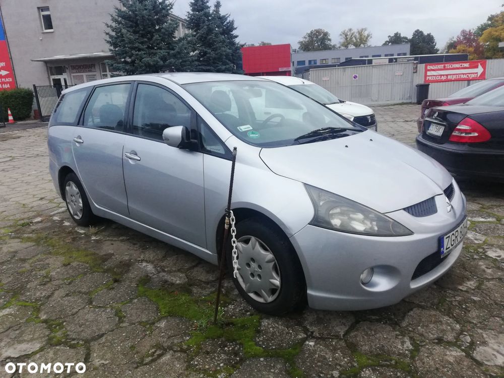 Mitsubishi Grandis 2.0 DI-D Invite - 3