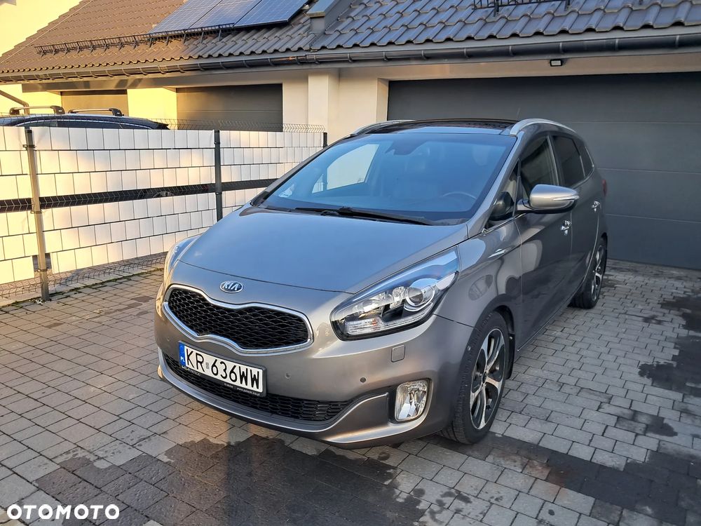 Kia Carens 1.7 CRDi XL 7os - 17