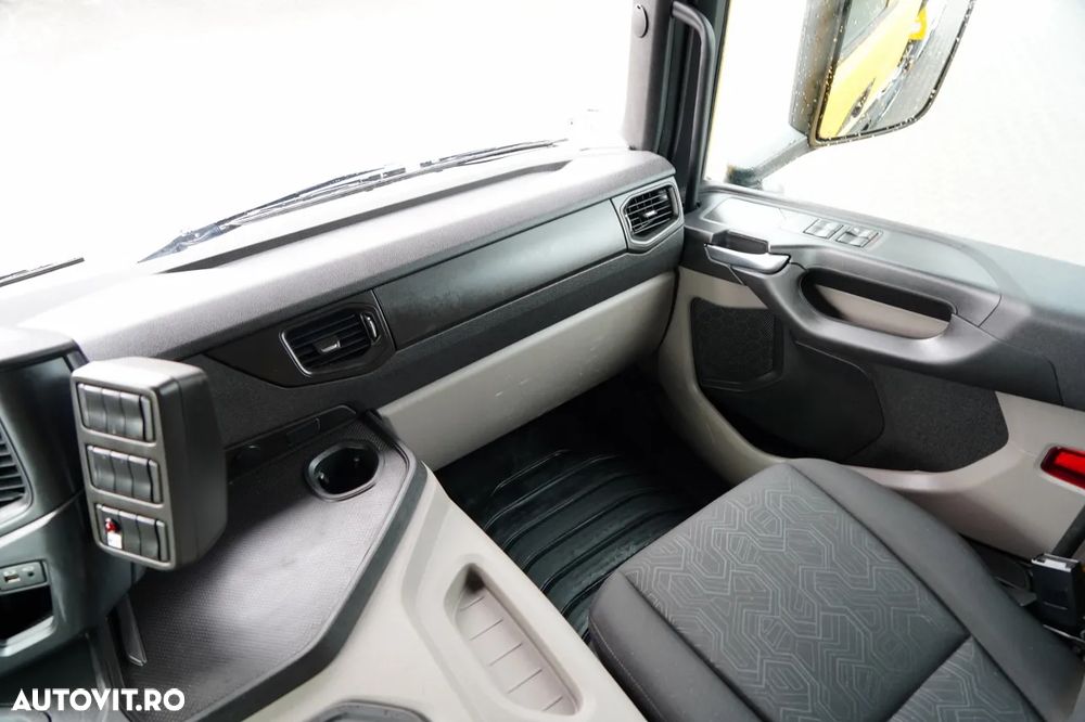 Scania 450 XT / 8x6 / BASCULATOR SPATE / OPTICRUISE / ANVELOPE 100% / EURO 6 - 34