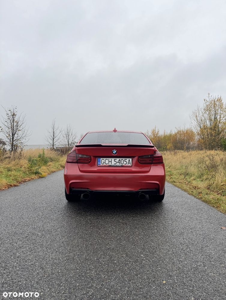 BMW Seria 3 328i Sport Line - 4