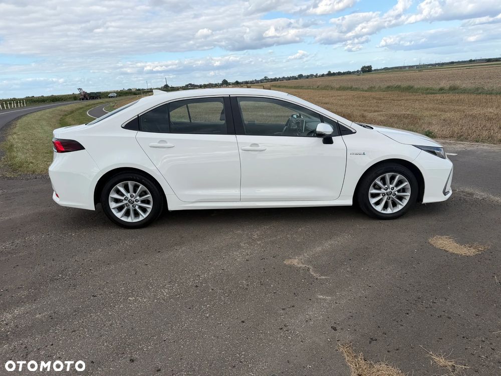 Toyota Corolla - 4