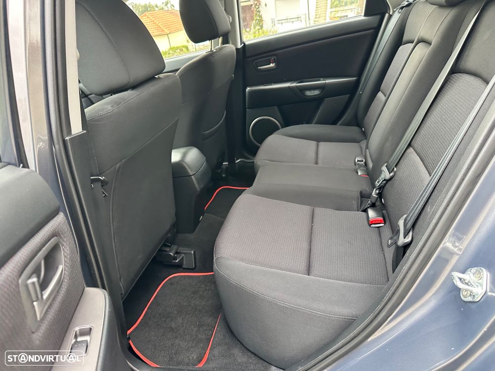 Mazda 3 Hatchback MZR 1.4 Comfort - 23