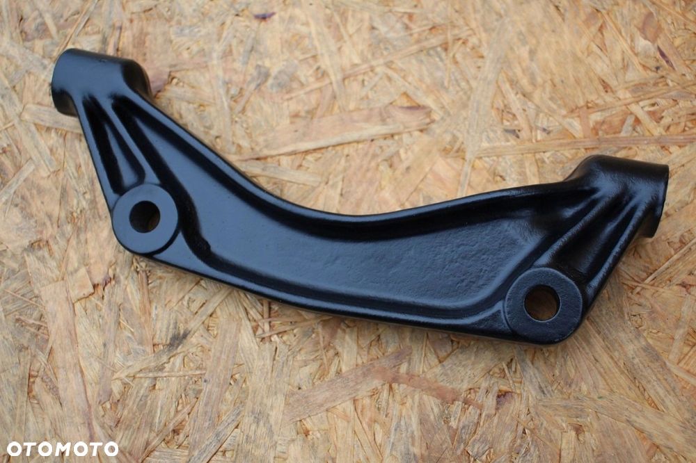 Mocowanie dyfra łapa żeliwna e34 e32 pod typ 188 1132049 - 3