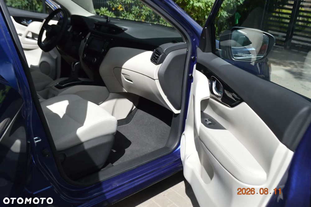 Nissan Rogue - 19