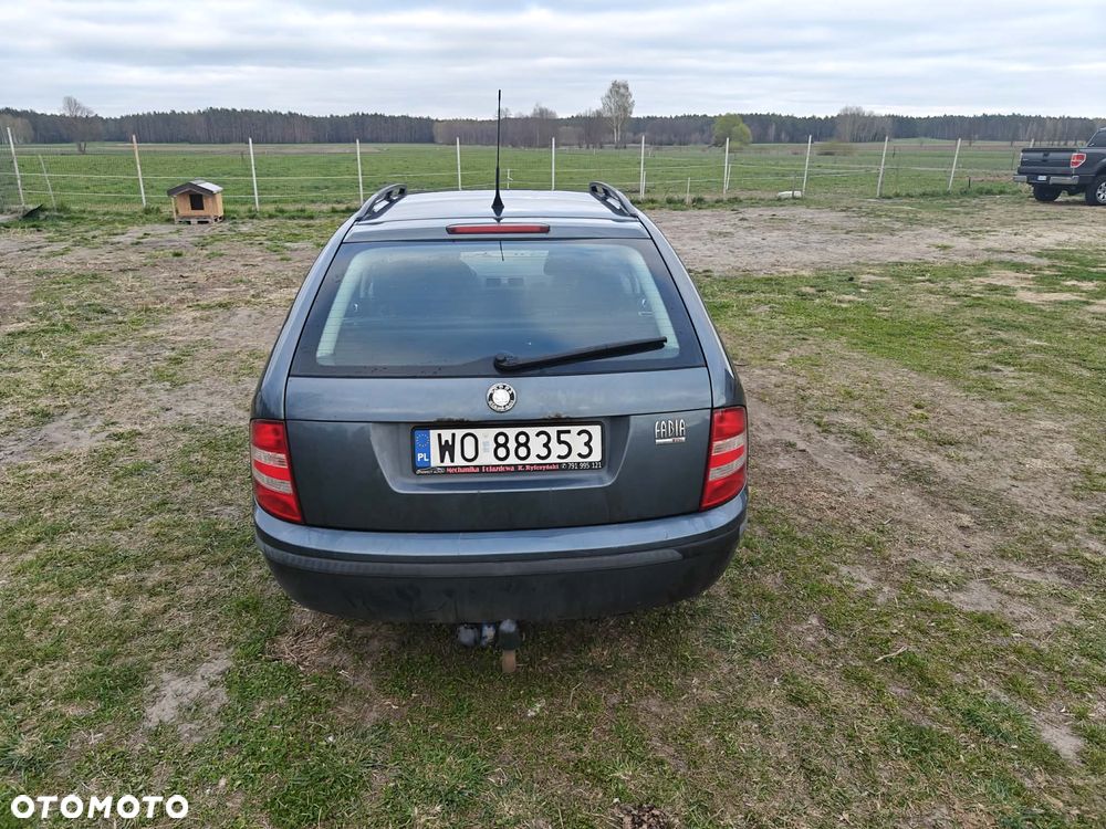 Skoda Fabia 1.9 TDI Ambiente - 4