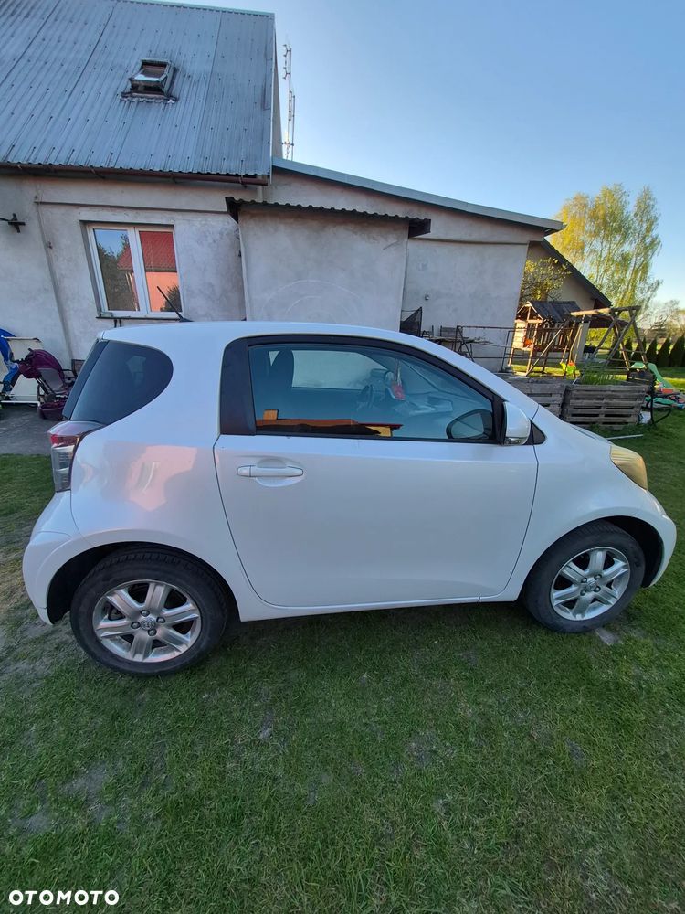Toyota iQ 1.0 Luna - 4