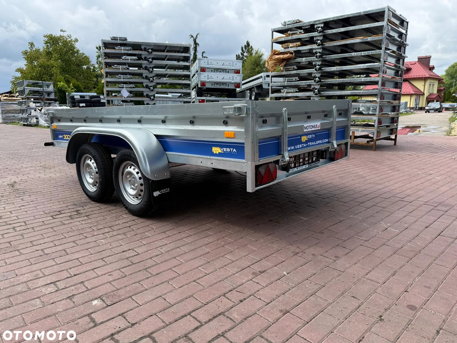 Inny Przyczepa VESTA LIGHT TANDEM 30DA 300x150x37 cm 2 osie DMC 750 kg WYSOKIE BURTY spawana rama Siemianowice Śląskie MOTOMUS - 3