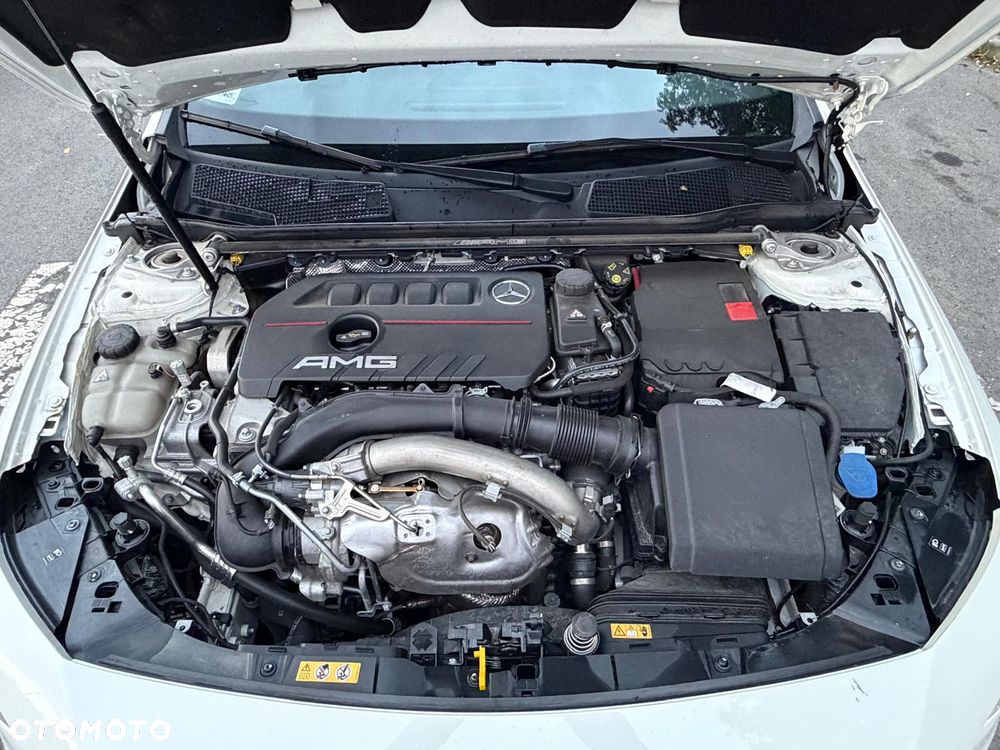 Mercedes-Benz CLA - 20