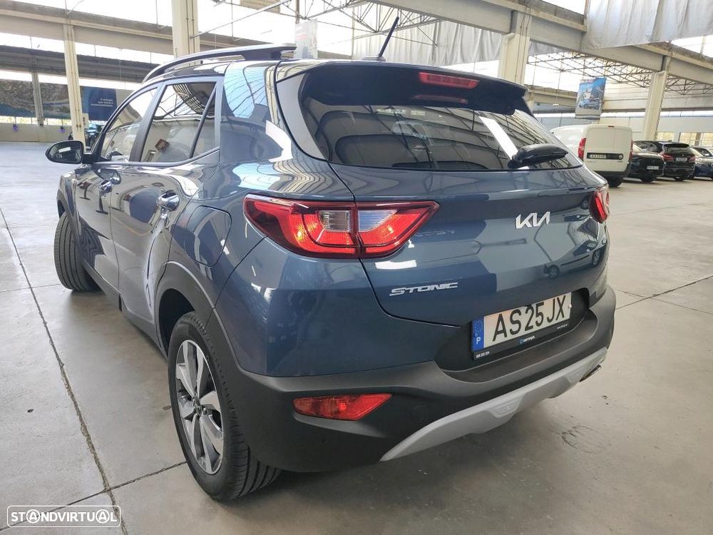 Kia Stonic 1.2 Dynamic - 2