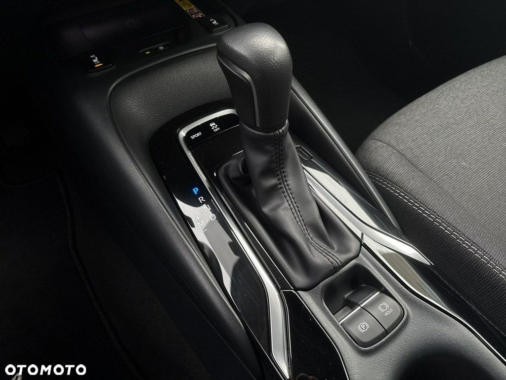 Toyota Corolla 1.5 Style MS - 6