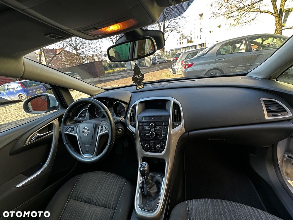 Opel Astra 1.4 T Cosmo - 3