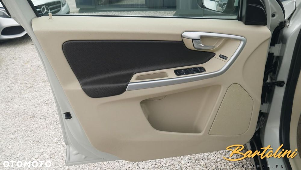 Volvo XC 60 - 10