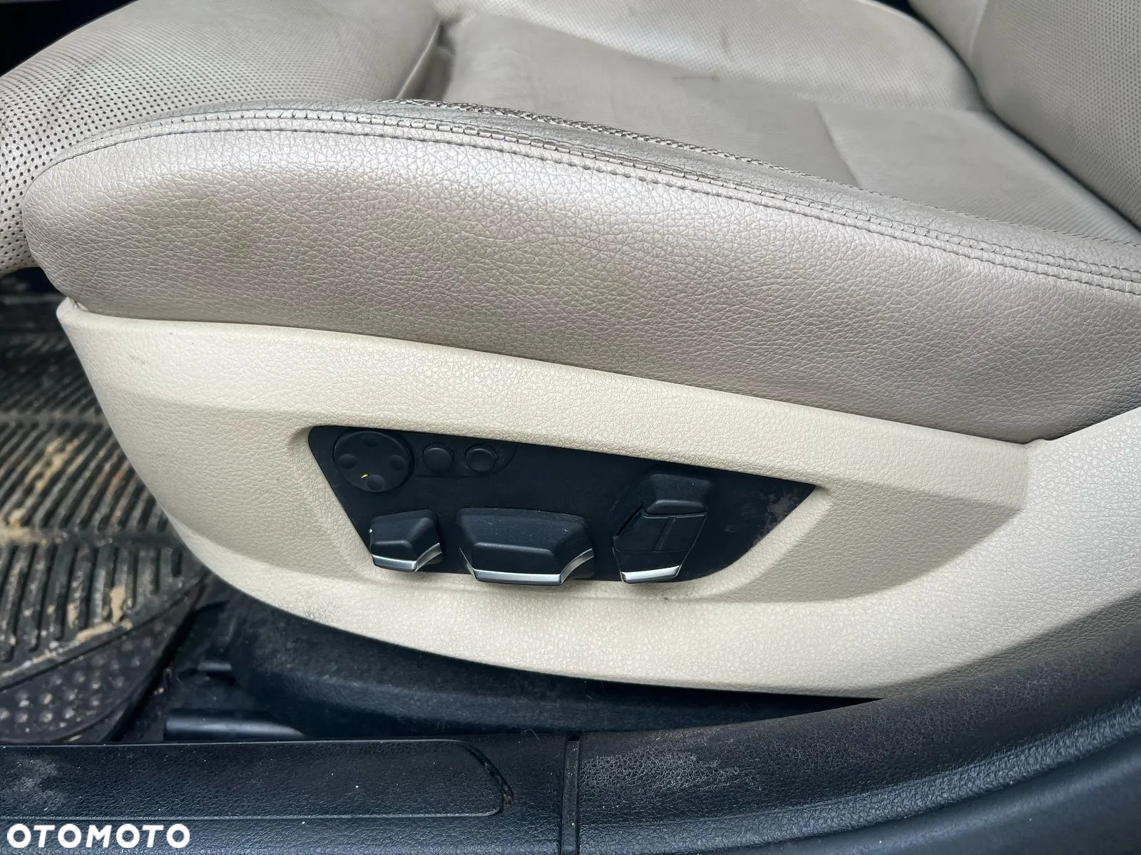 BMW Seria 7 740Li - 12
