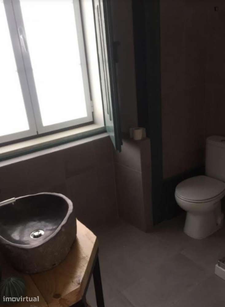 Quarto - localizado em Alta Universitária Coimbra - Grande imagem: 2/18