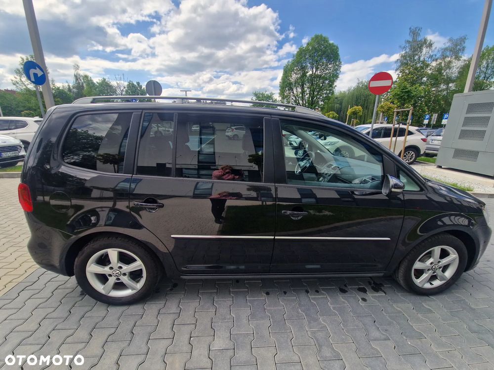 Volkswagen Touran - 7