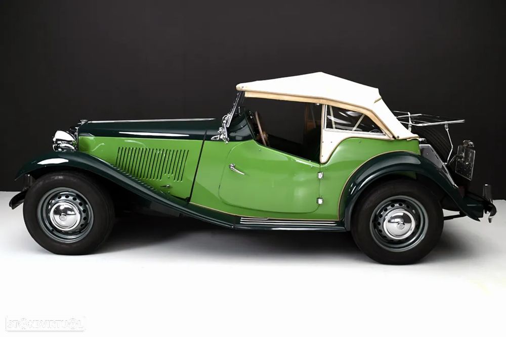 MG Midget - 3