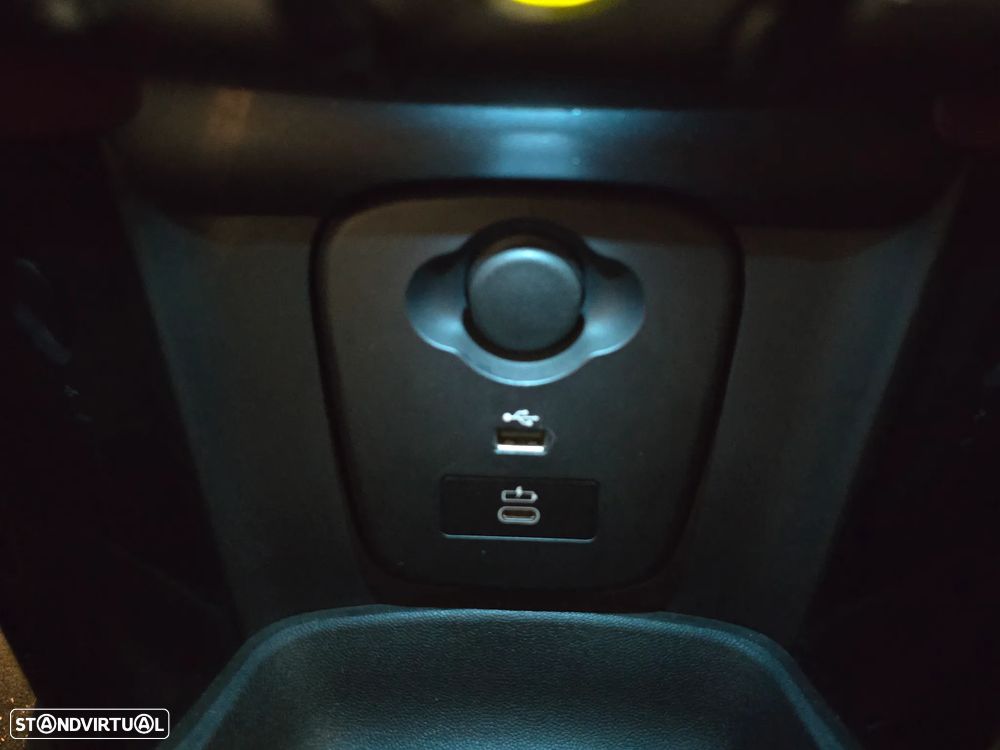 MINI 3 Portas Cooper SE Premium P. Yours - 27