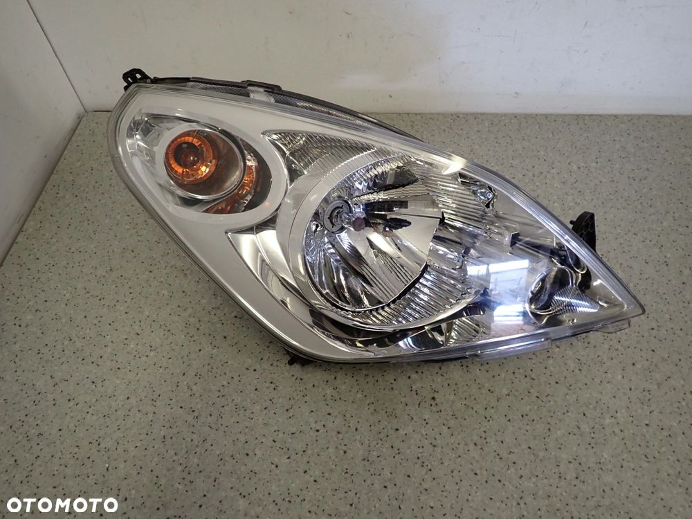 SUZUKI SPLASH LIFT 12-14 LAMPA PRZEDNIA PRAWA REFLEKTOR PRAWY - 2