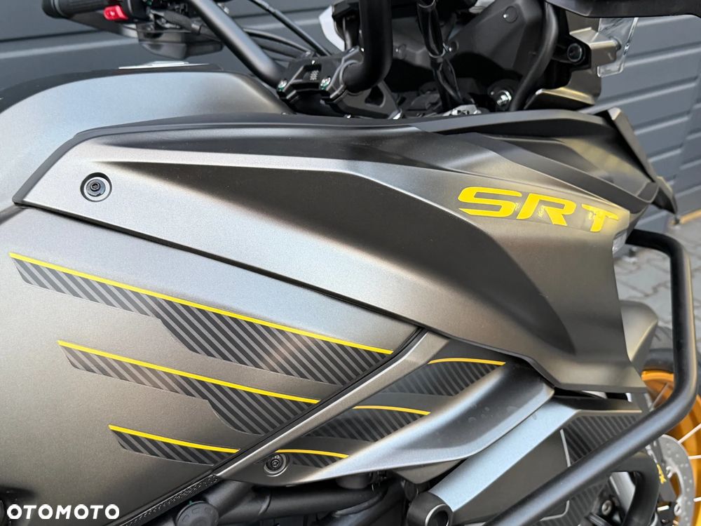 QJMOTOR SRT900SX - 7