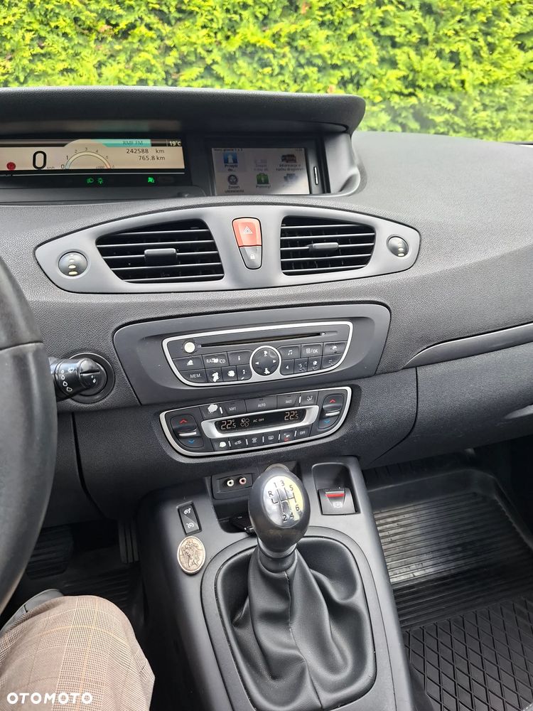 Renault Scenic 1.5 dCi Confort Expression - 4