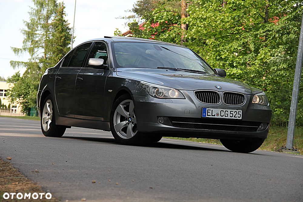 BMW Seria 5 525d Touring Edition Exclusive - 23