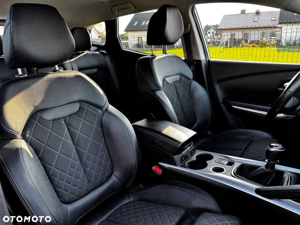 Renault Kadjar TCe 140 GPF BOSE EDITION - 12
