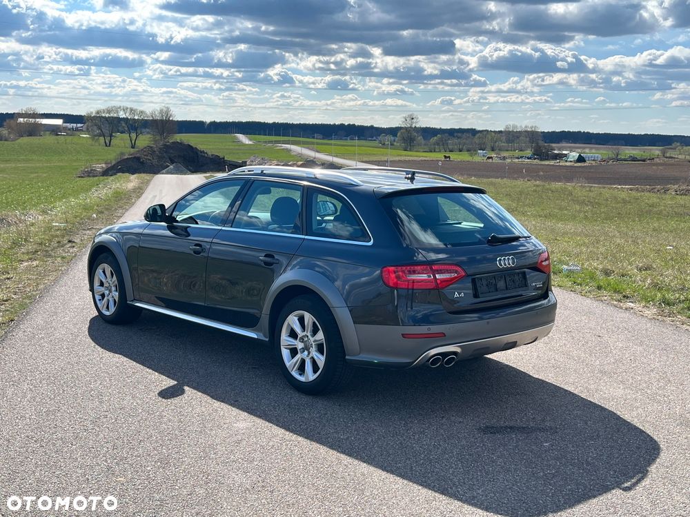 Audi A4 Allroad 2.0 TDI DPF S tronic - 6