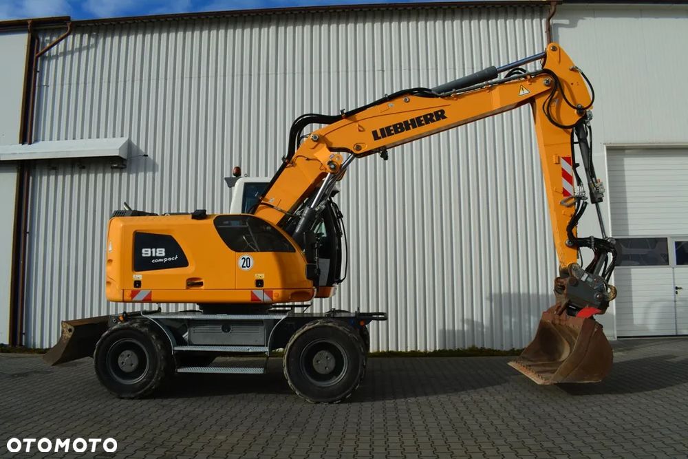 Liebherr A 918 Compact - 10
