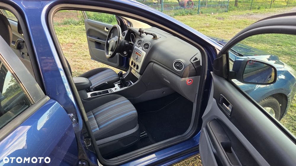 Ford Focus - 10