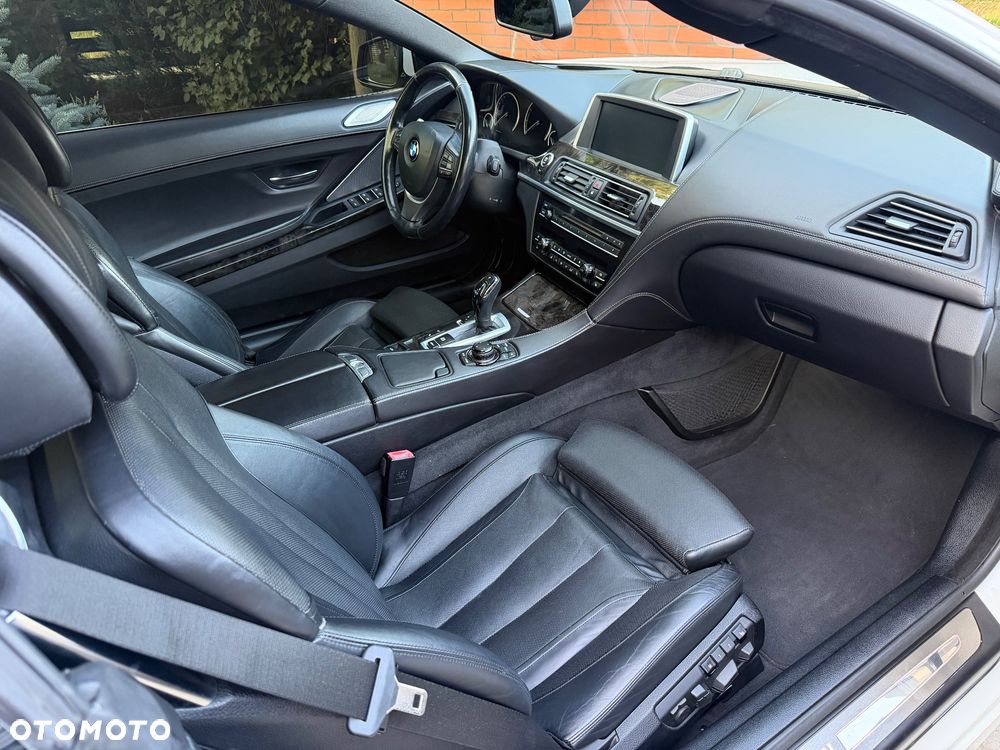 BMW Seria 6 650i - 30