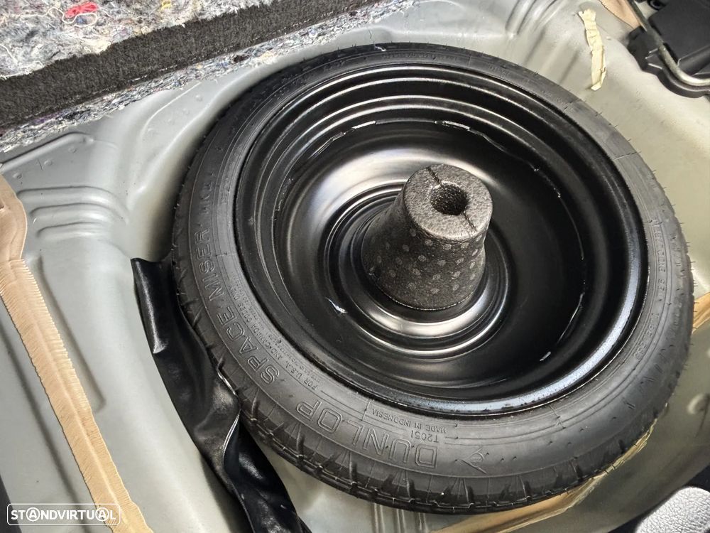 Toyota Yaris 1.4 D-4D Comfort+P.Style - 34